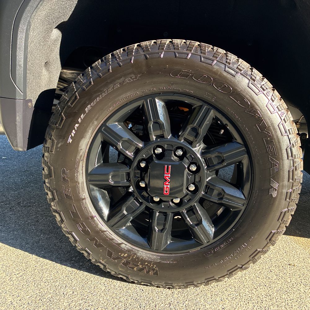 2026 GMC Sierra 2500 AT4