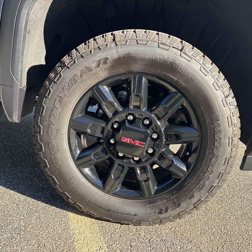 2026 GMC Sierra 2500 AT4