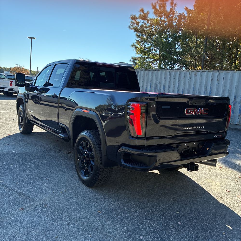 2026 GMC Sierra 2500 AT4