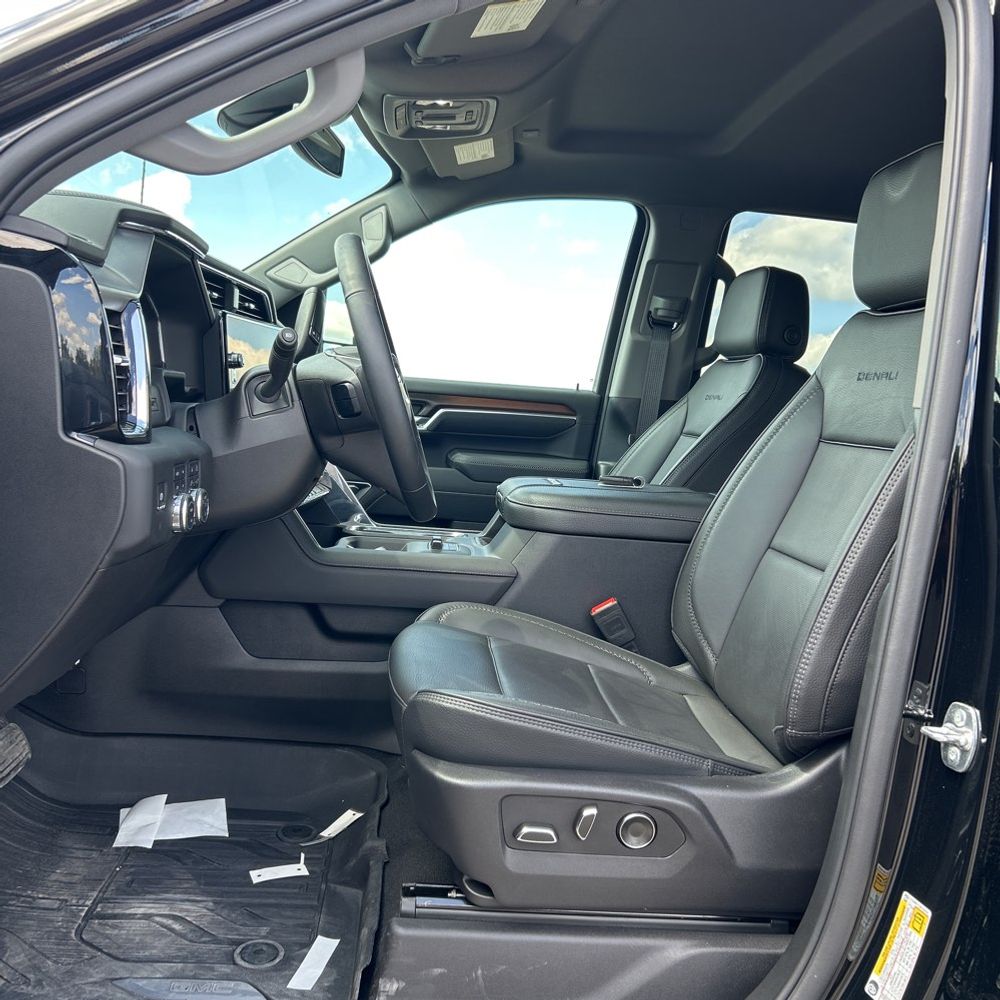2025 GMC Sierra 2500 Denali