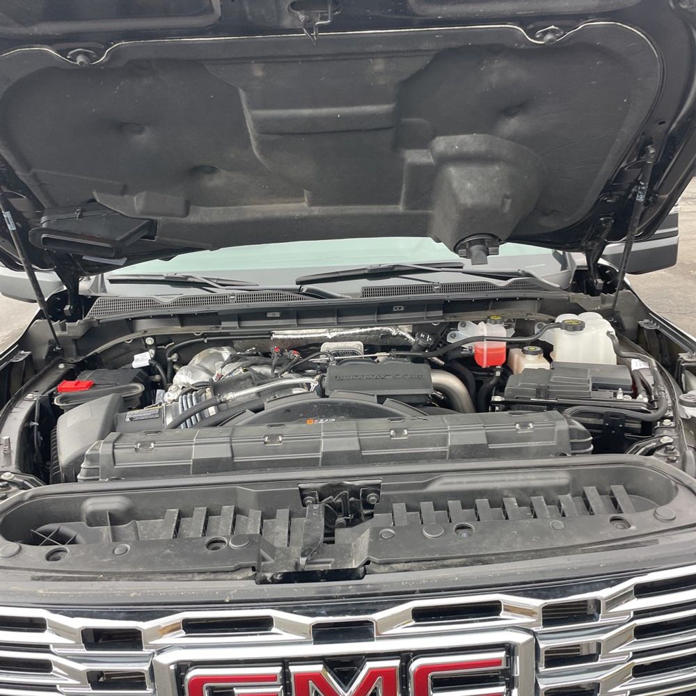 2025 GMC Sierra 2500HD Denali