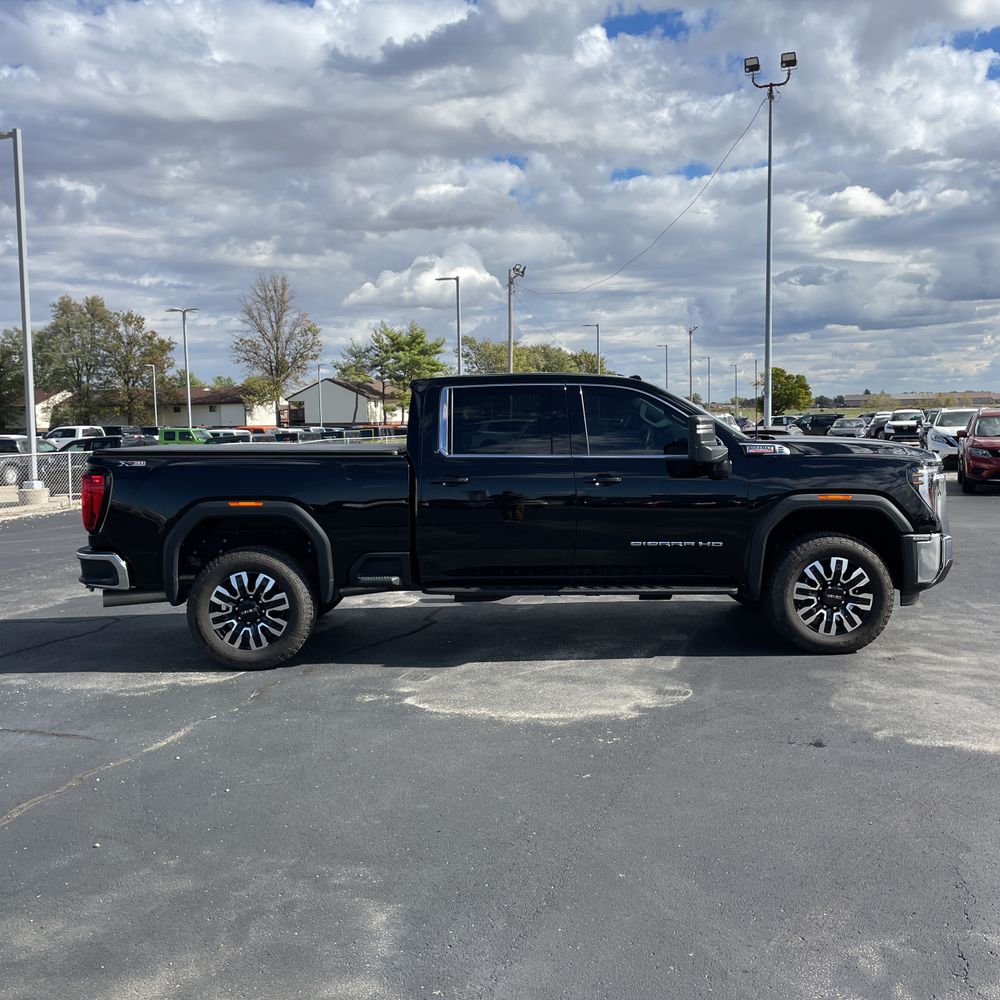 2025 GMC Sierra 3500HD SLE