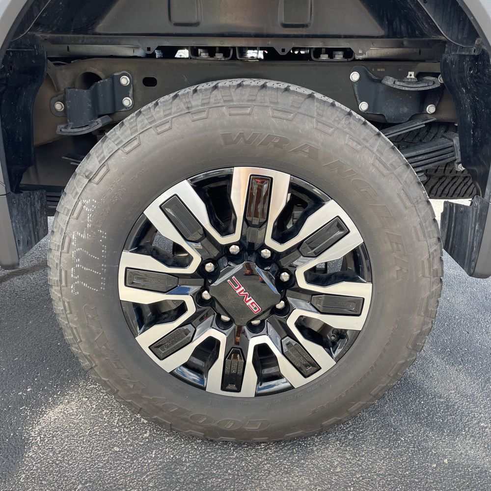 2025 GMC Sierra 3500HD SLE
