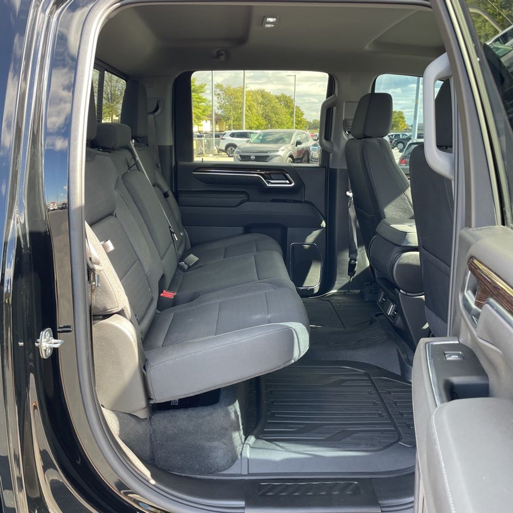 2025 GMC Sierra 3500HD SLE