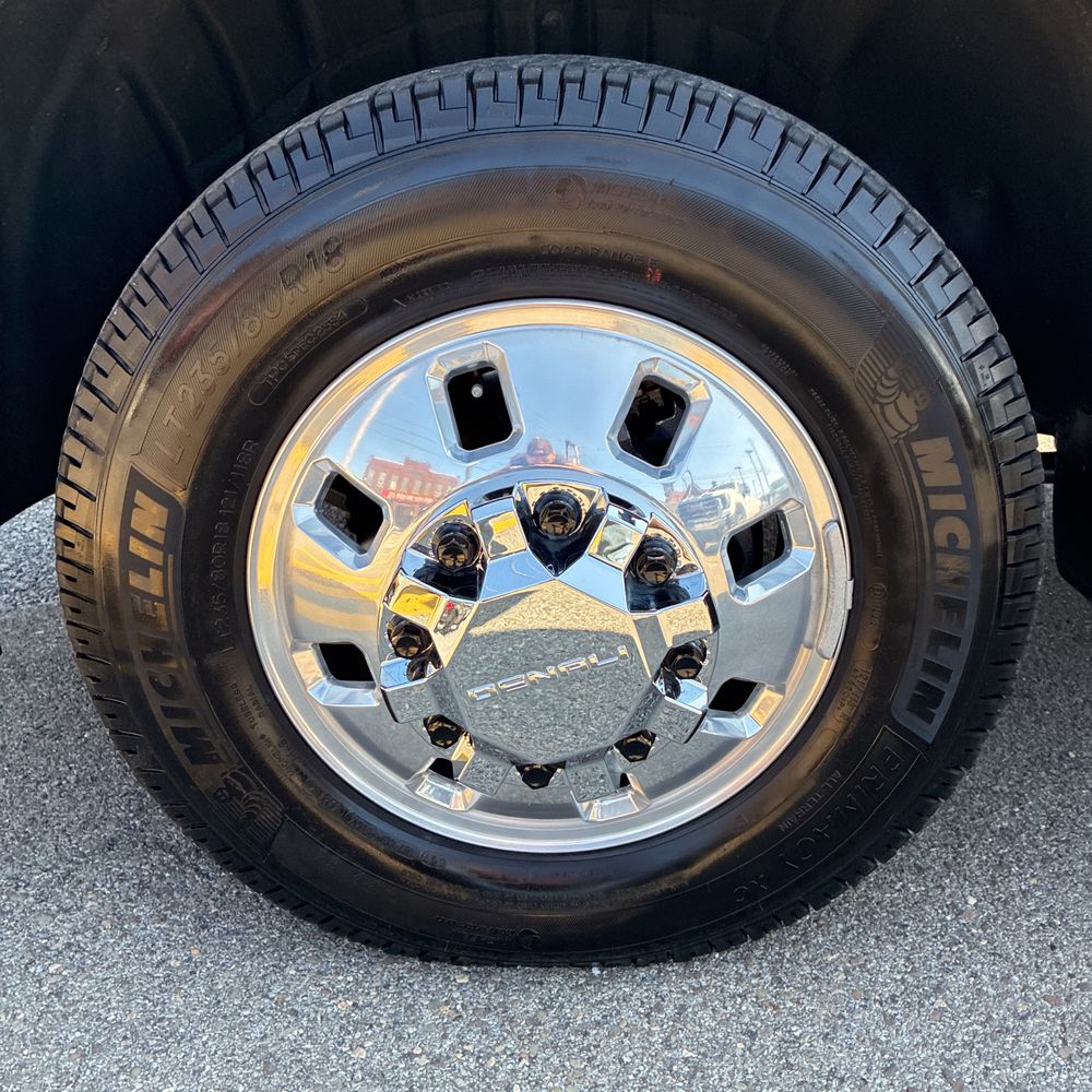 2025 GMC Sierra 3500HD Denali Ultimate