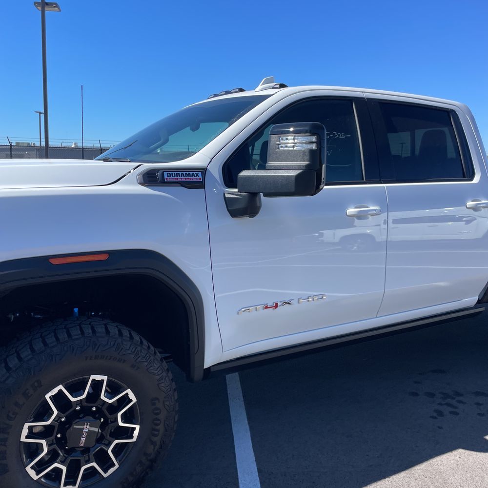 2025 GMC Sierra 2500HD AT4X