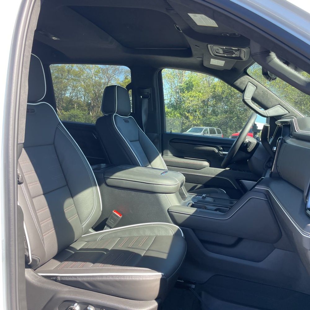 2025 GMC Sierra 2500HD AT4X
