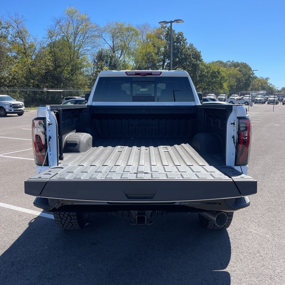 2025 GMC Sierra 2500HD AT4X