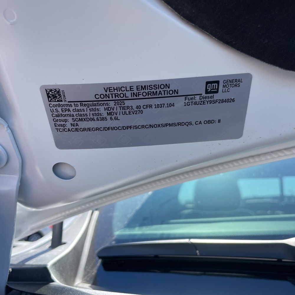 2025 GMC Sierra 2500HD AT4X