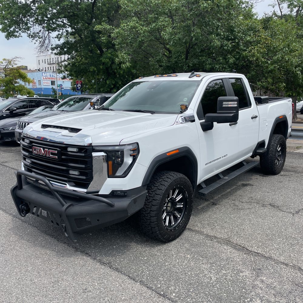2024 GMC Sierra 2500HD Pro
