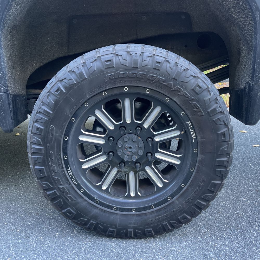 2024 GMC Sierra 2500HD Pro