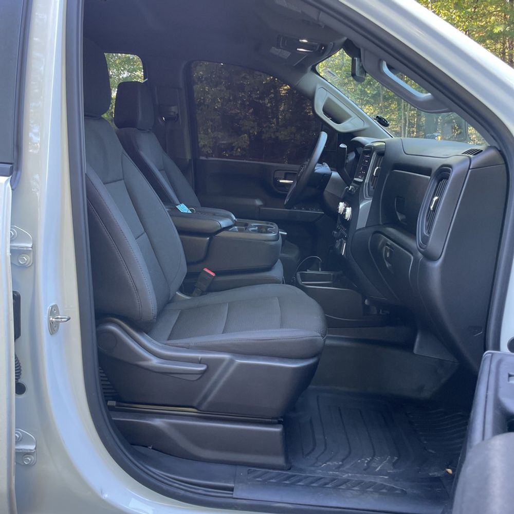 2024 GMC Sierra 2500HD Pro