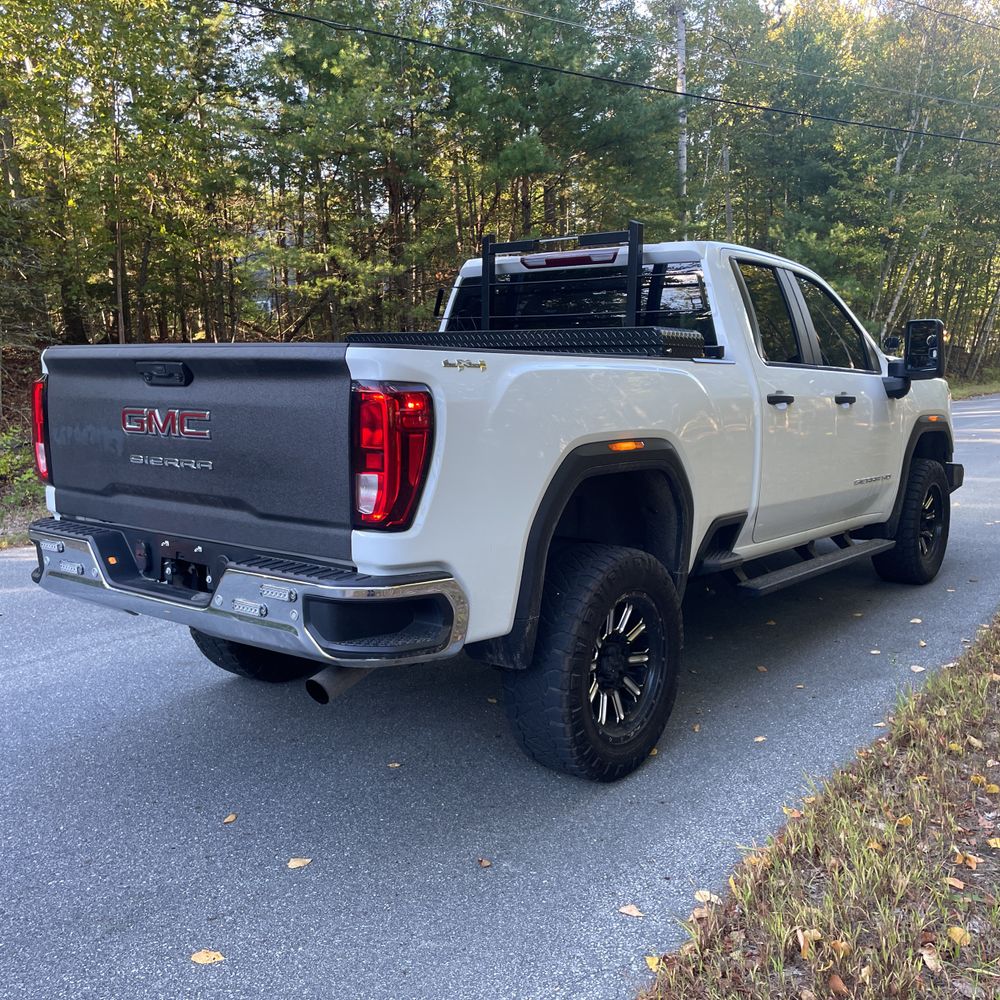2024 GMC Sierra 2500HD Pro