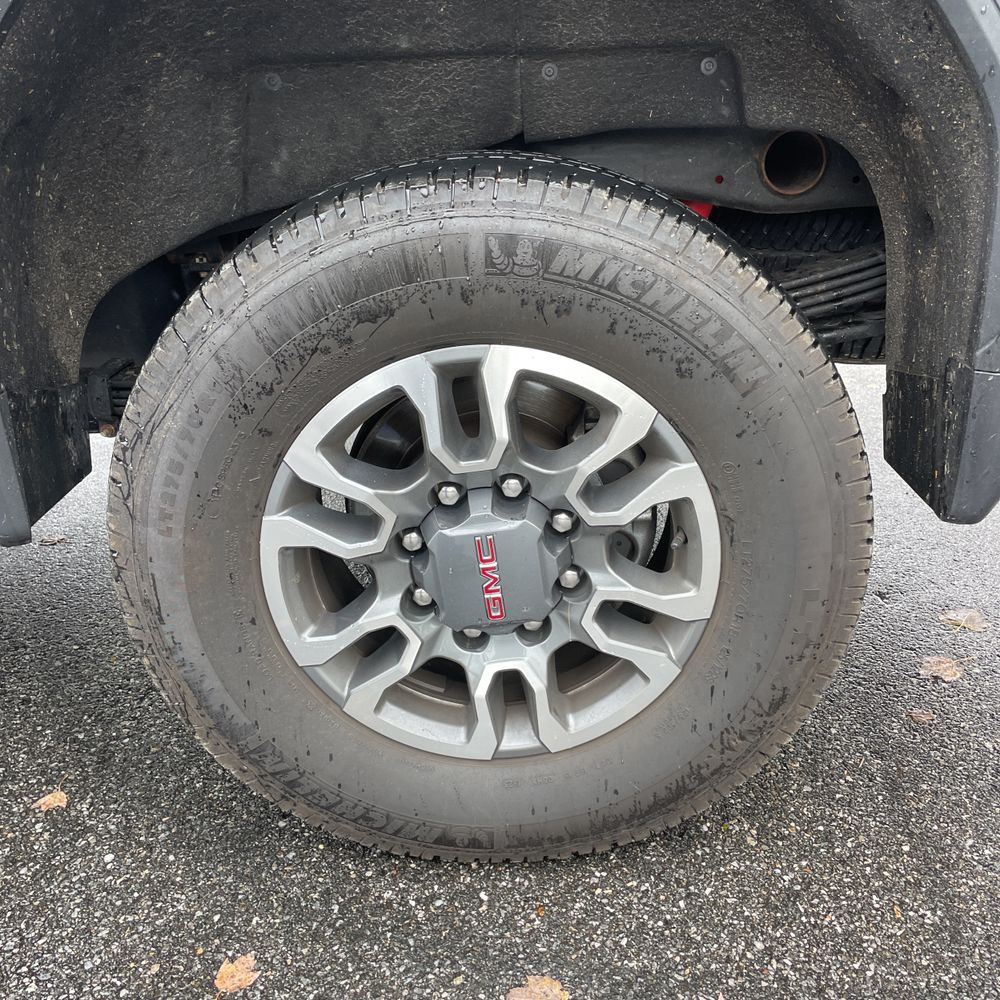 2024 GMC Sierra 2500HD SLE