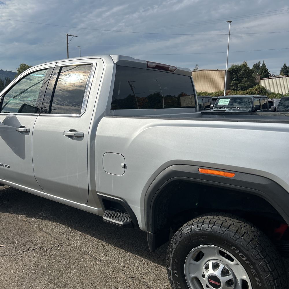 2023 GMC Sierra 2500 SLE