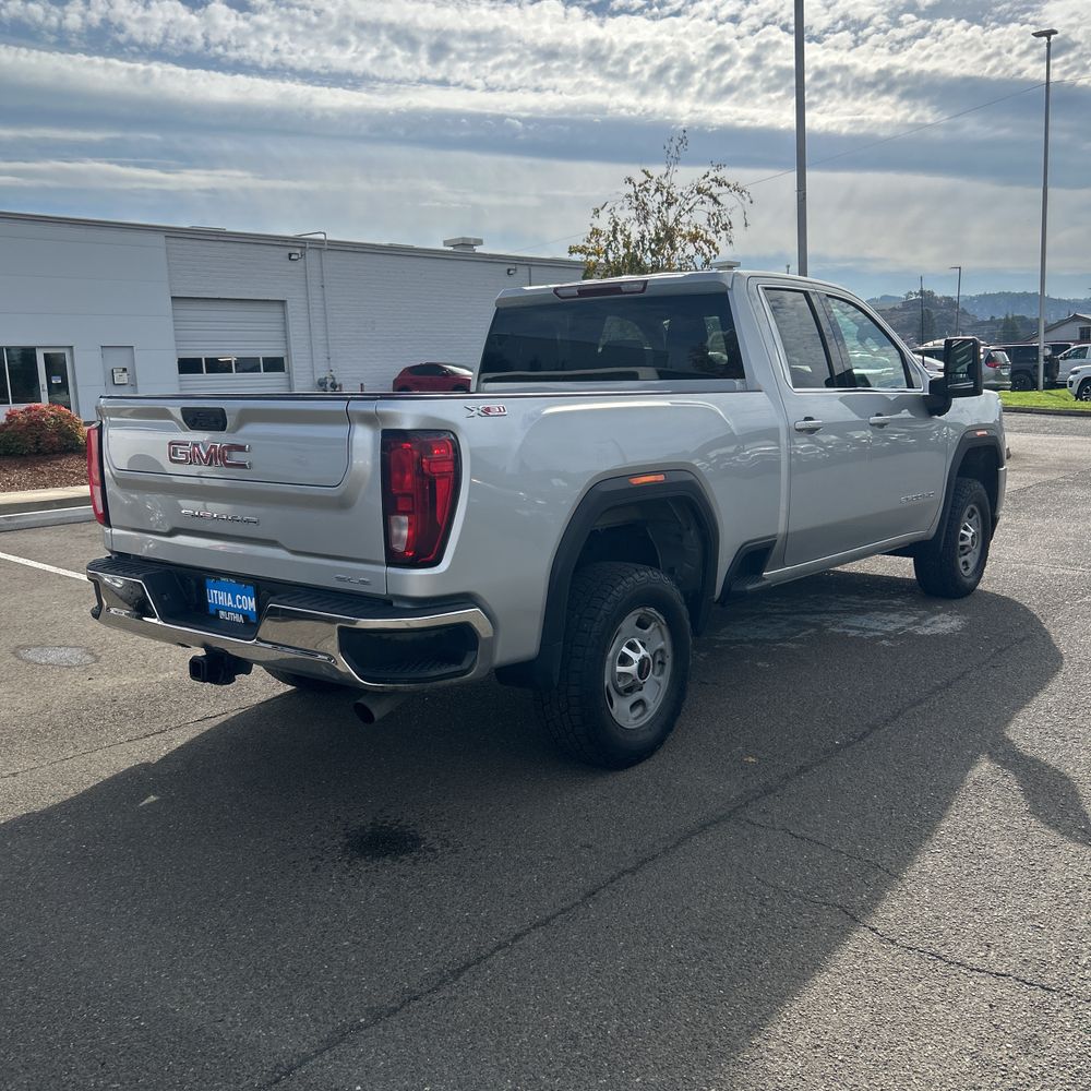 2023 GMC Sierra 2500 SLE