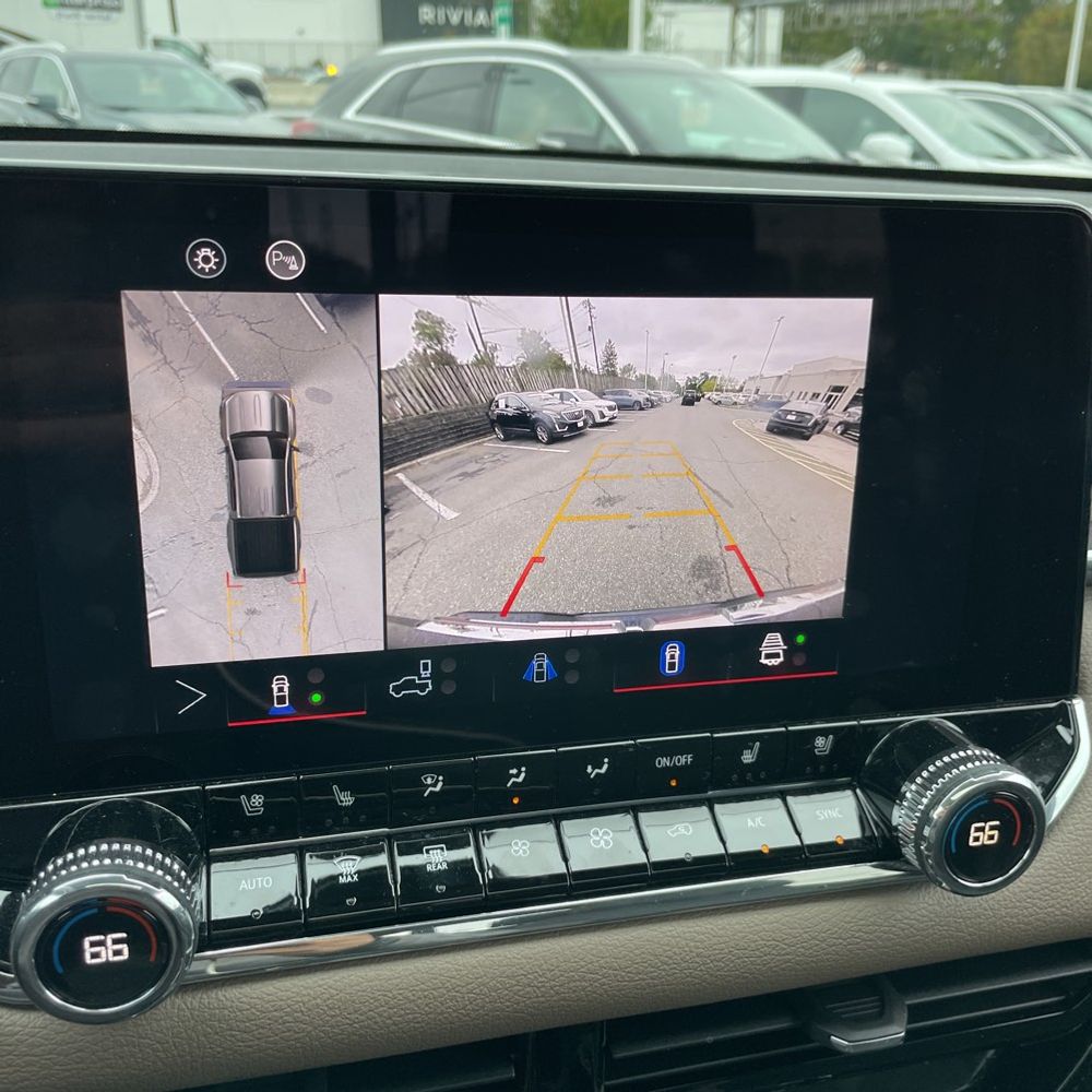 2025 GMC Canyon Denali