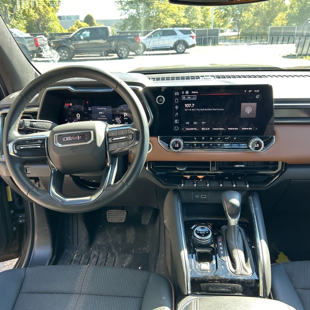 2024 GMC Canyon AT4