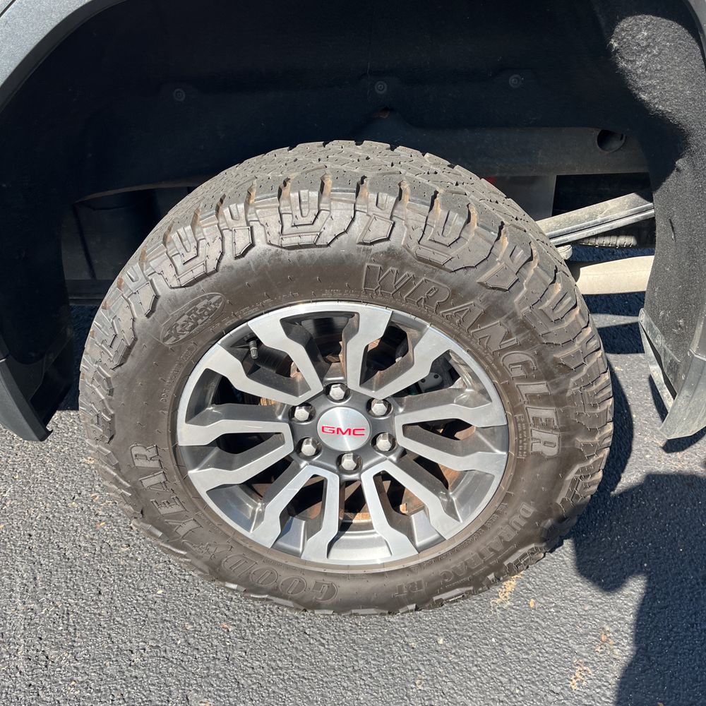 2019 GMC Sierra 1500 AT4