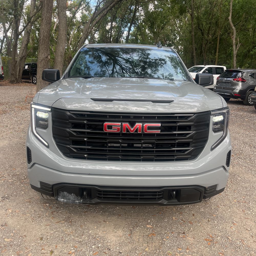 2025 GMC Sierra 1500 Pro
