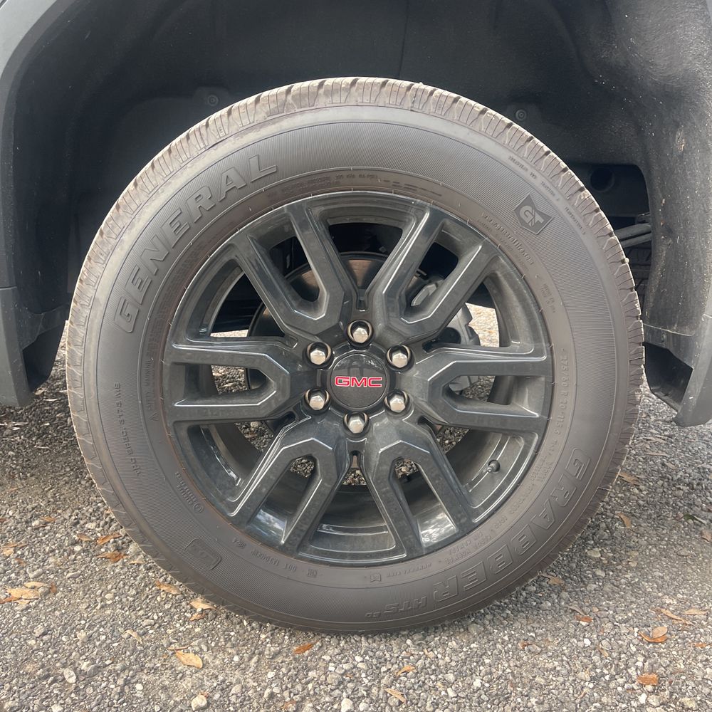 2025 GMC Sierra 1500 Pro