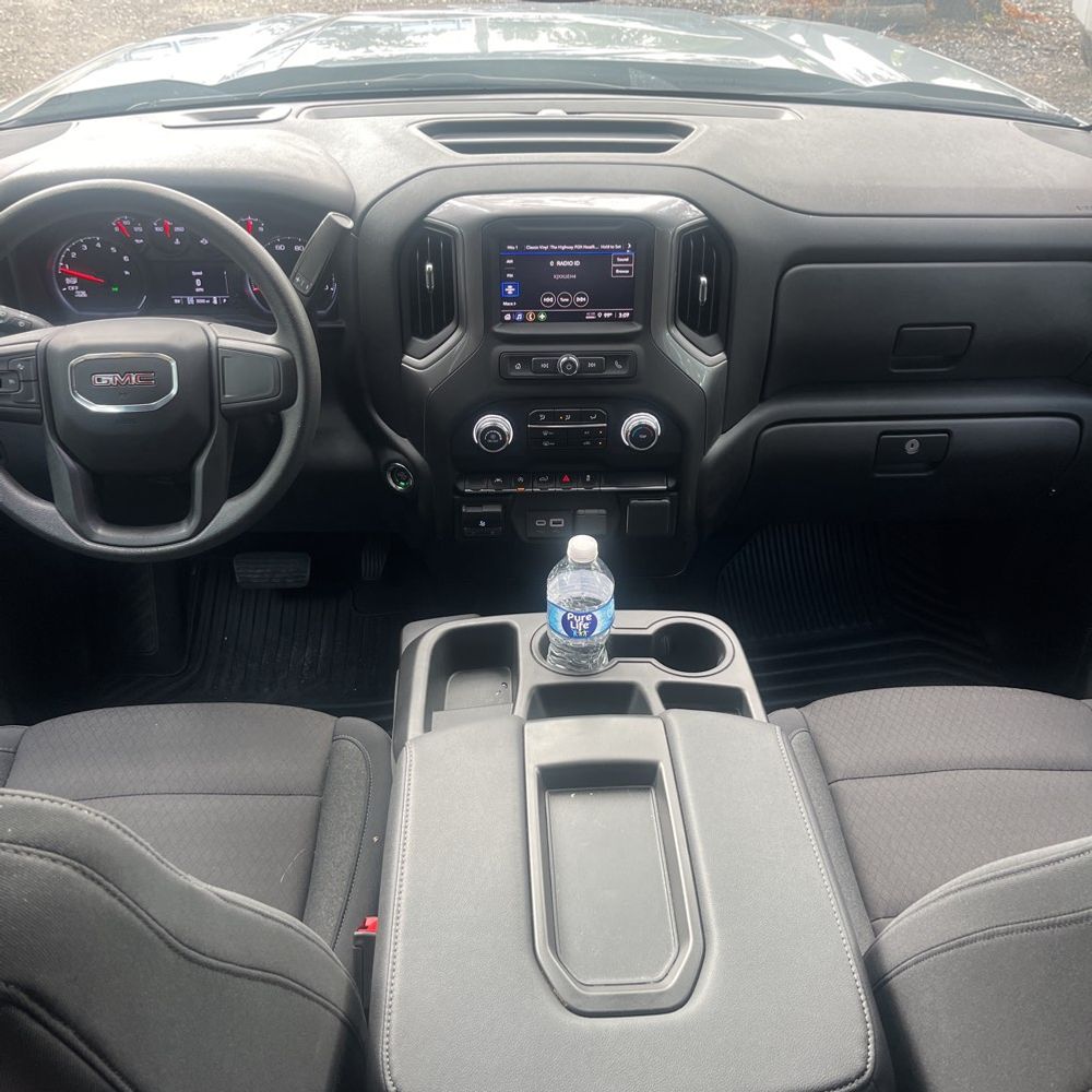 2025 GMC Sierra 1500 Pro