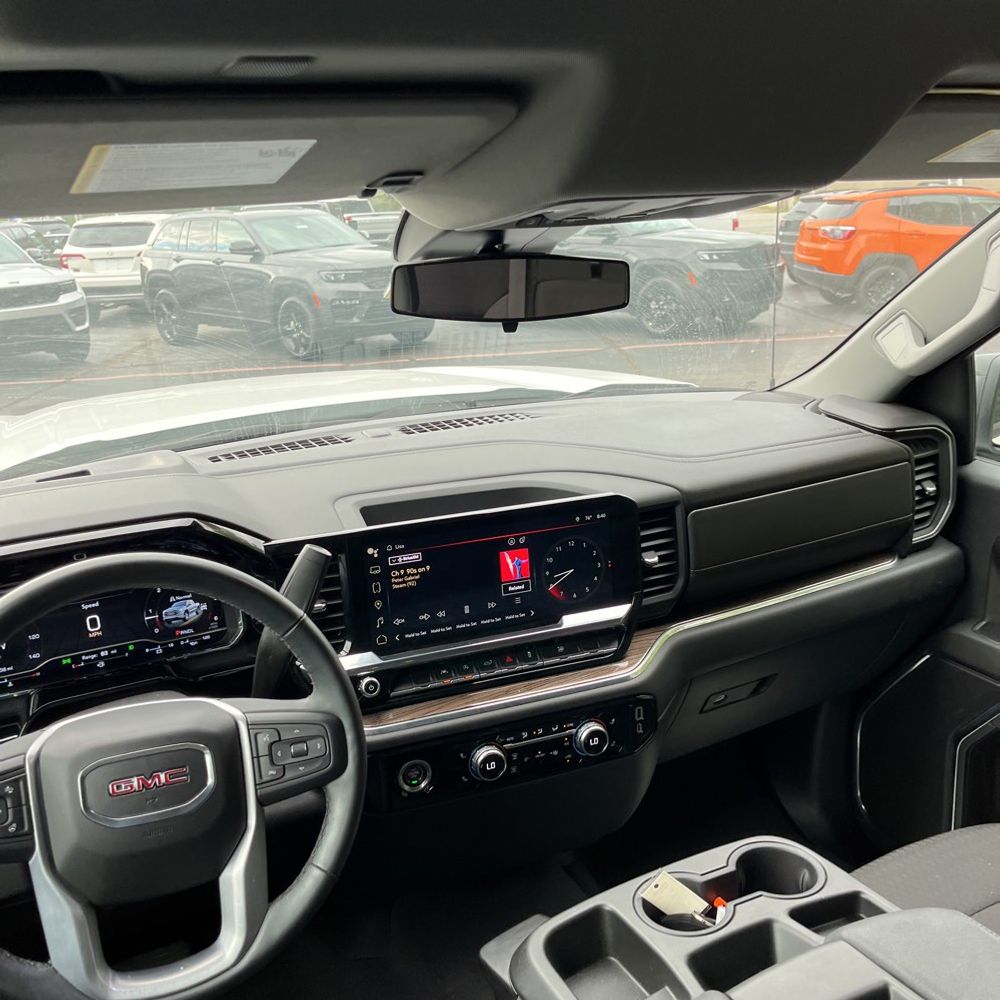 2024 GMC Sierra 1500 Elevation Standard