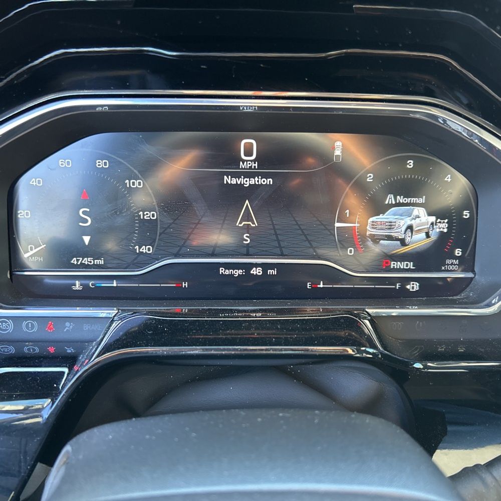 2025 GMC Sierra 1500 Elevation Standard