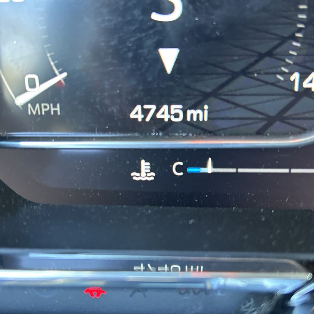 2025 GMC Sierra 1500 Elevation Standard