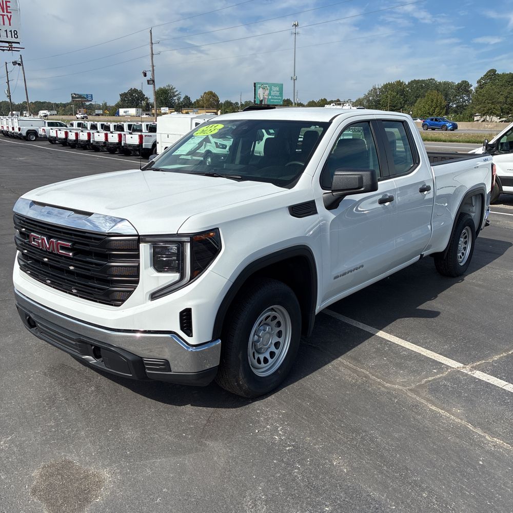 2023 GMC Sierra 1500 Pro