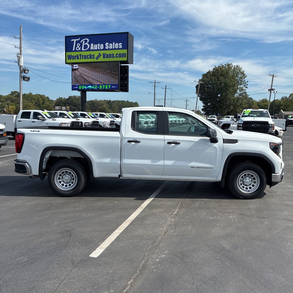 2023 GMC Sierra 1500 Pro