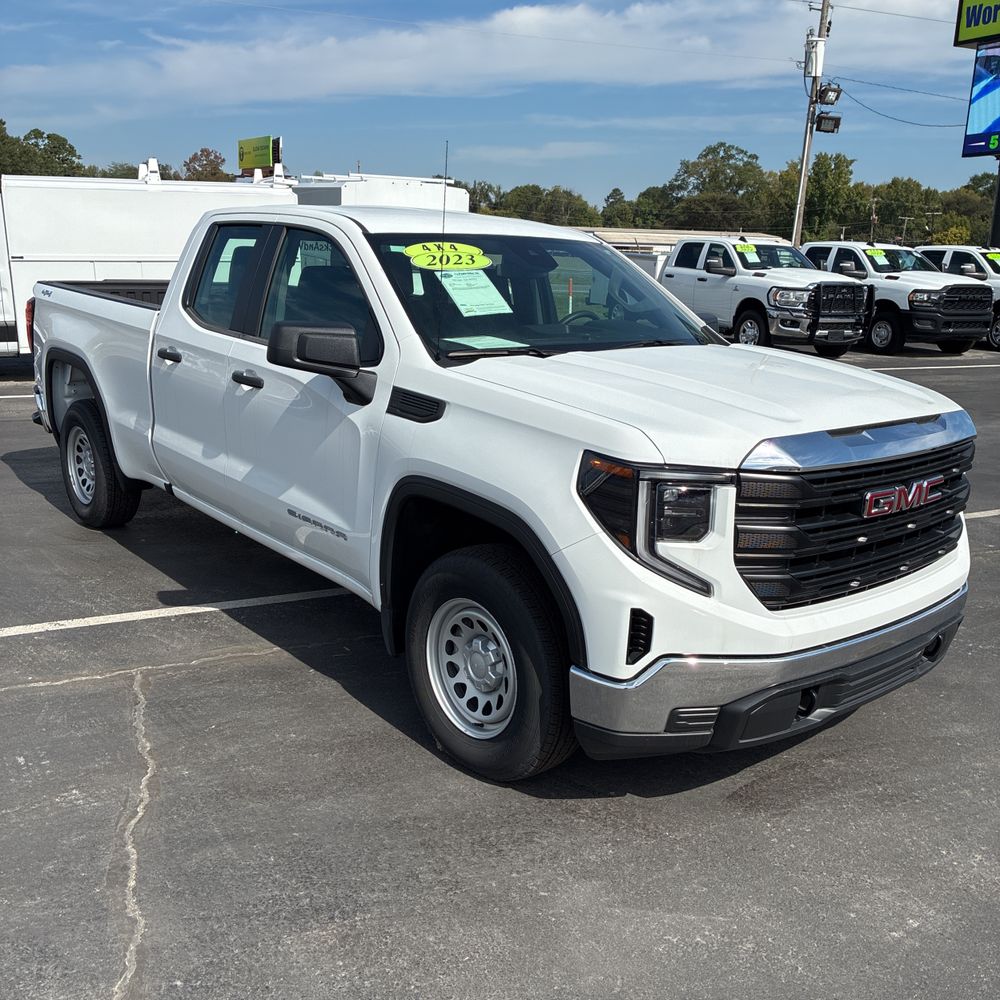 2023 GMC Sierra 1500 Pro