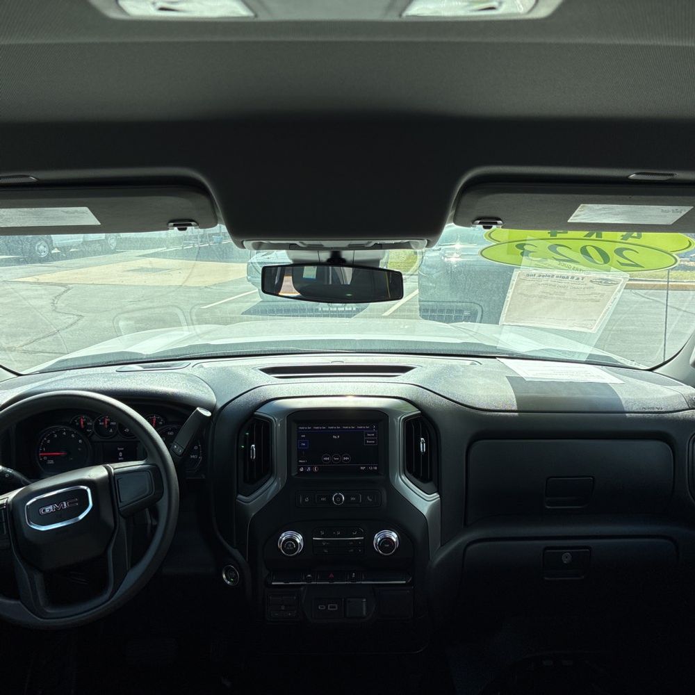 2023 GMC Sierra 1500 Pro