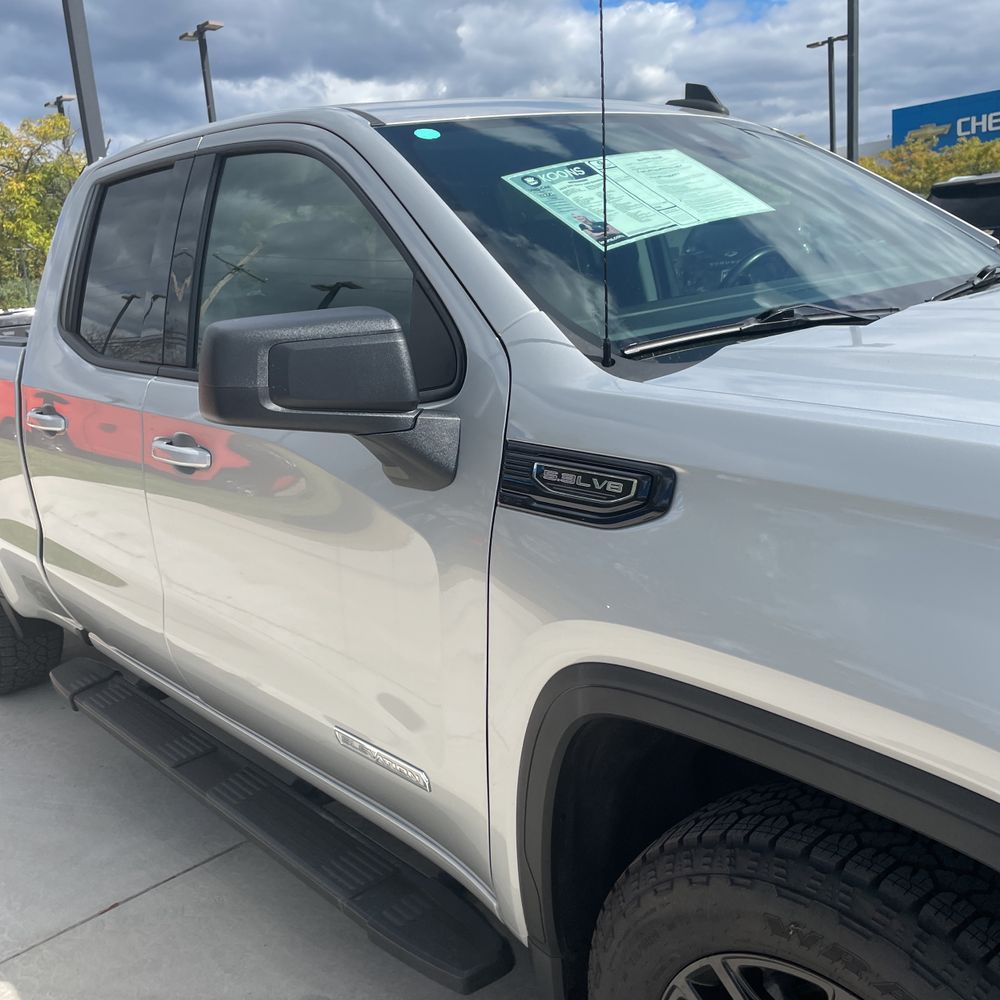 2022 GMC Sierra 1500 Elevation