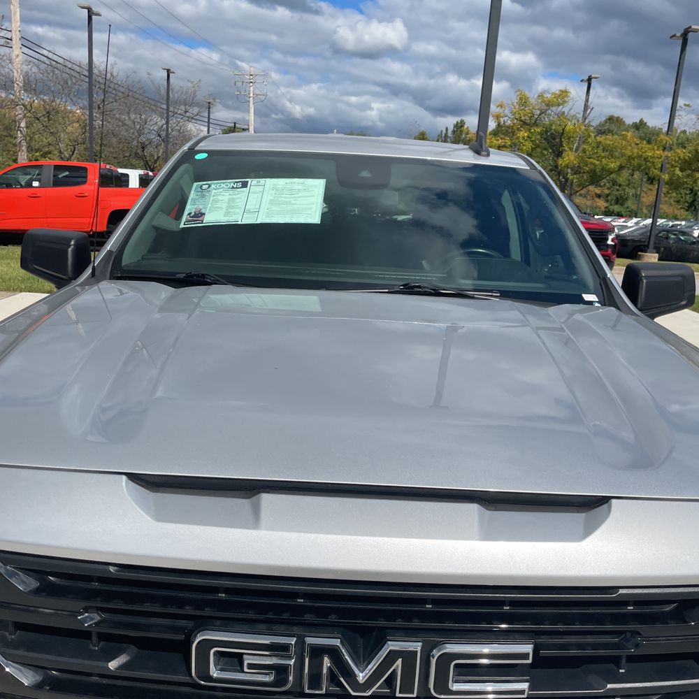 2022 GMC Sierra 1500 Elevation