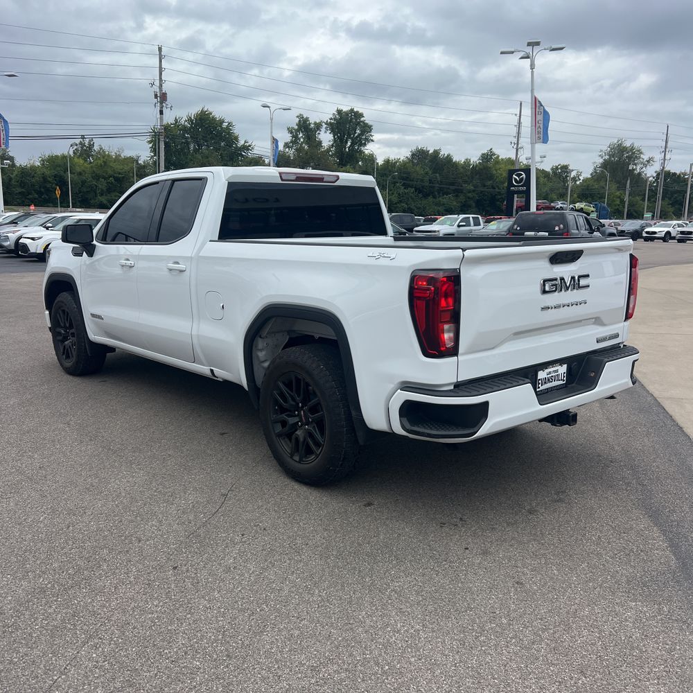 2023 GMC Sierra 1500 Elevation