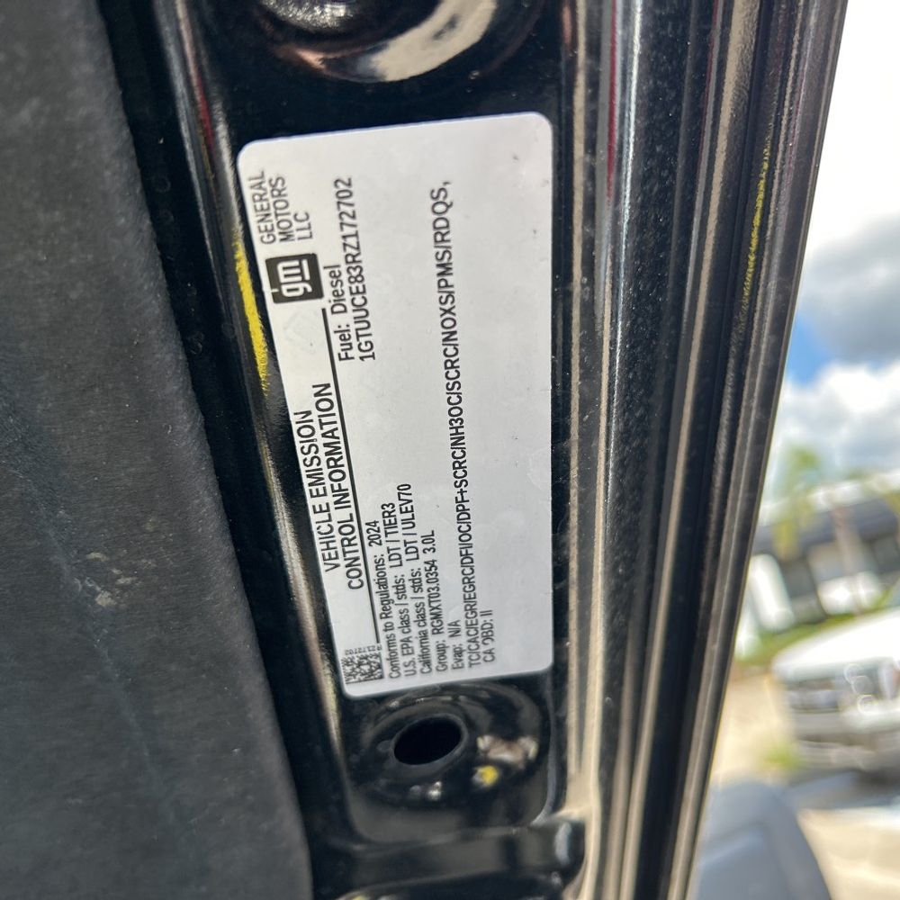 2024 GMC Sierra 1500 Elevation