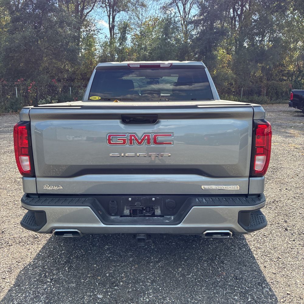2025 GMC Sierra 1500 Elevation