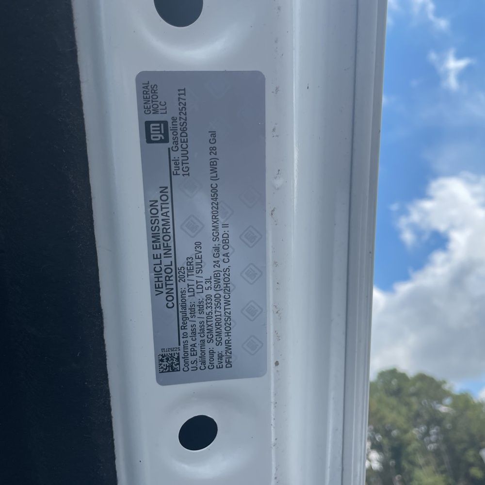 2025 GMC Sierra 1500 Elevation