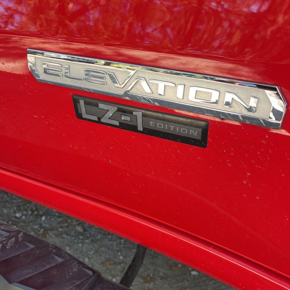 2023 GMC Sierra 1500 Elevation