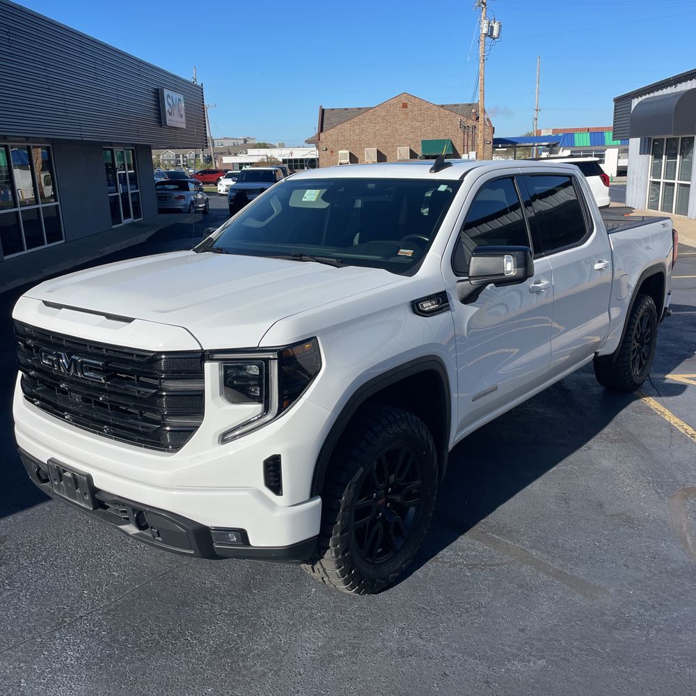 2022 GMC Sierra 1500 Elevation