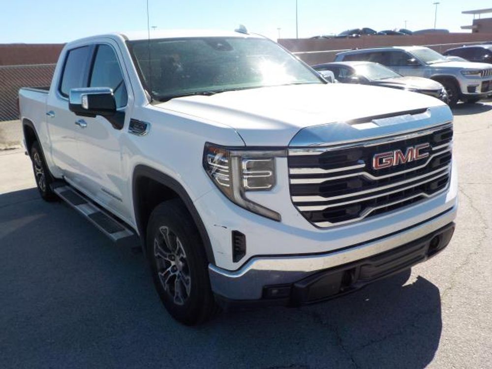 2024 GMC Sierra 1500 SLT