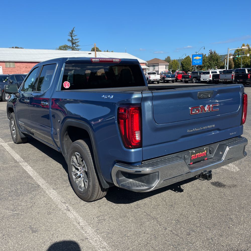 2024 GMC Sierra 1500 SLT