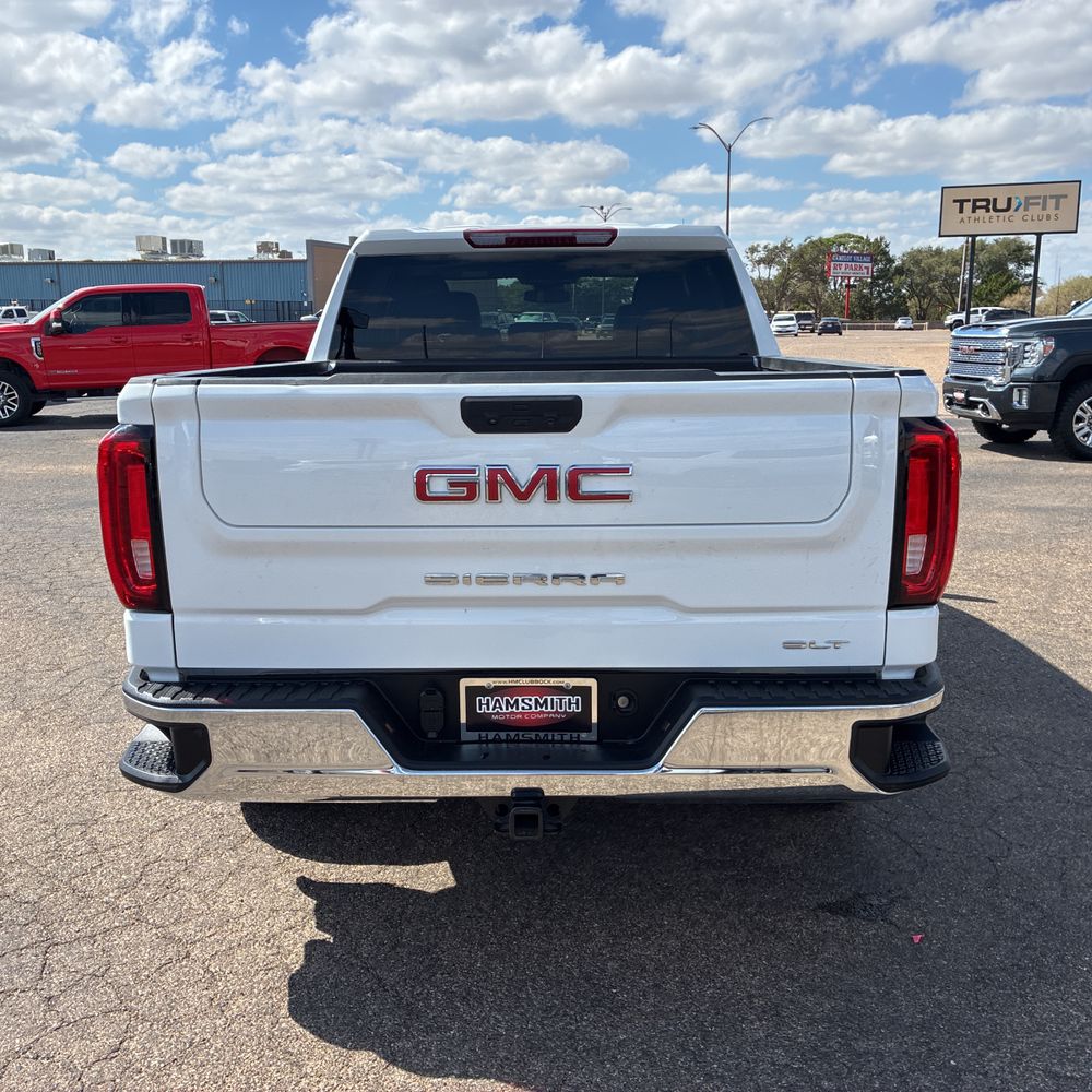 2024 GMC Sierra 1500 SLT