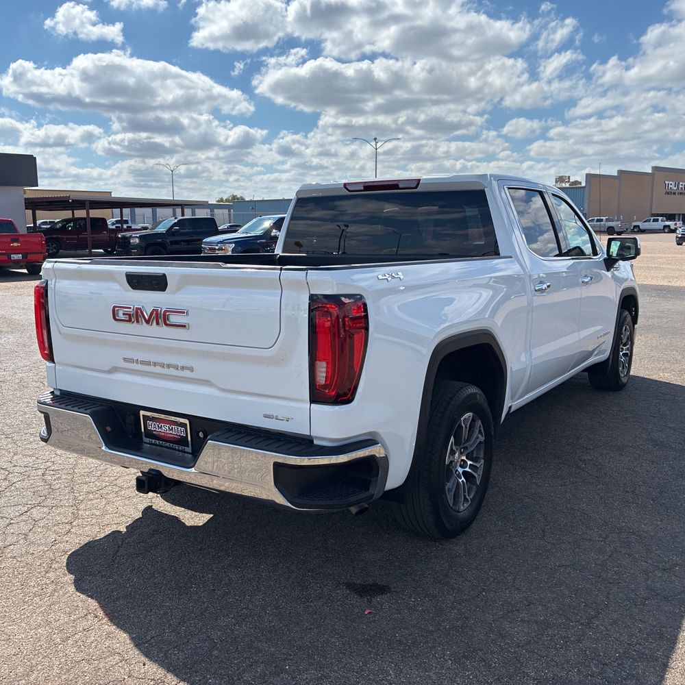 2024 GMC Sierra 1500 SLT