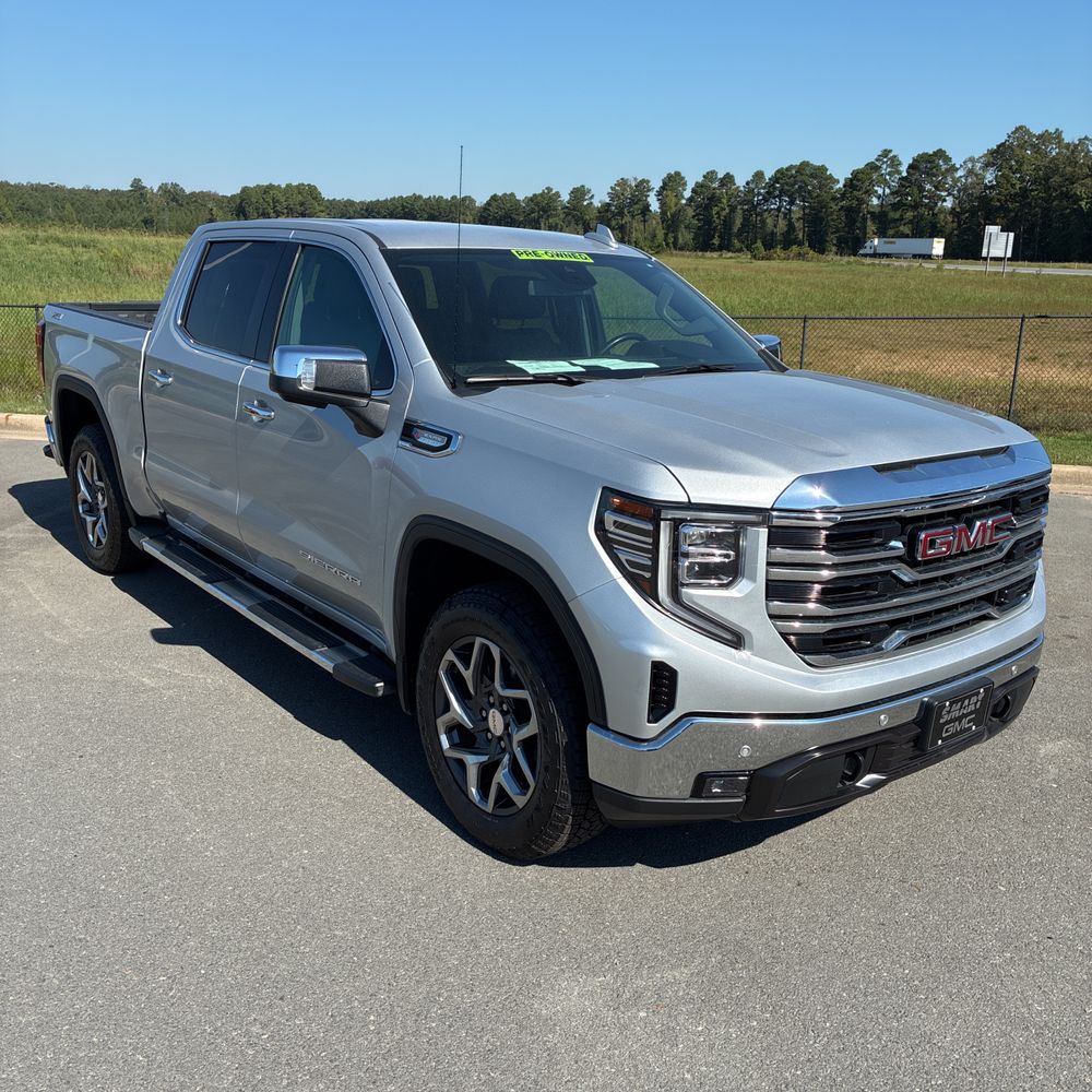 2022 GMC Sierra 1500 SLT