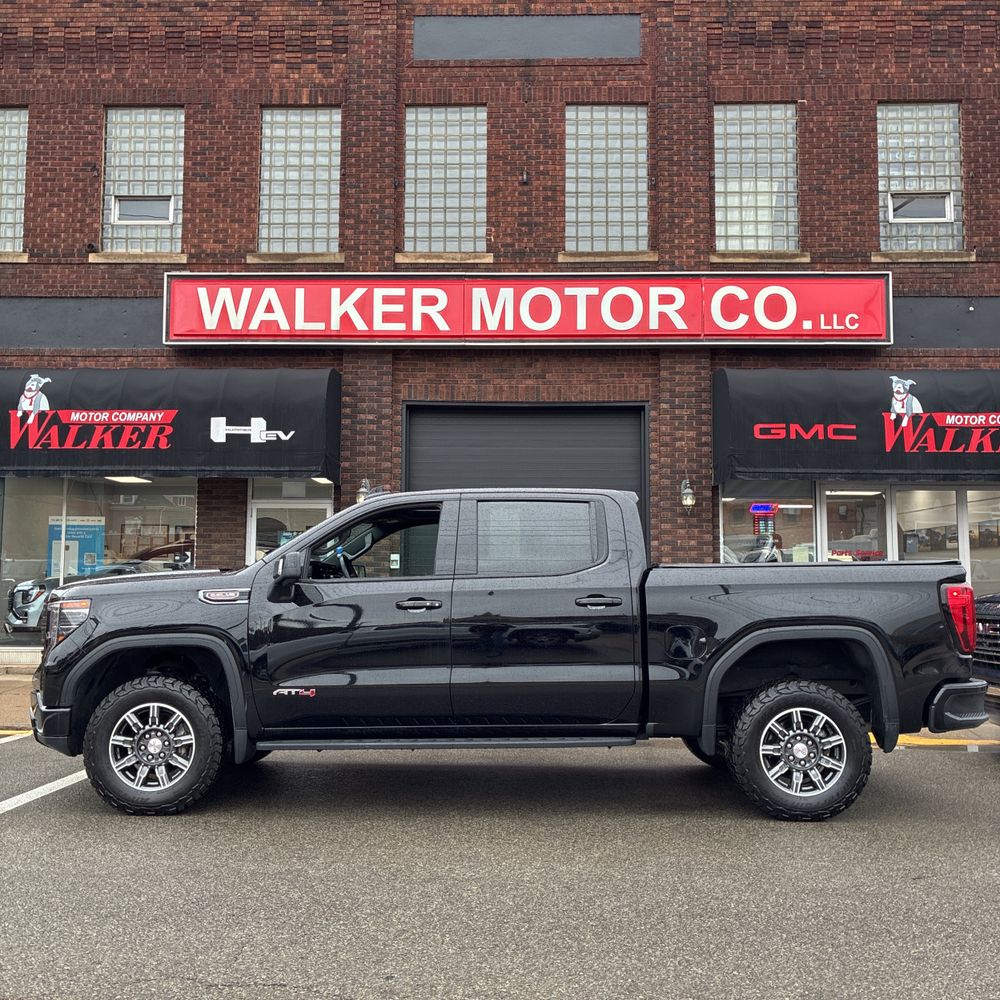 2024 GMC Sierra 1500 AT4