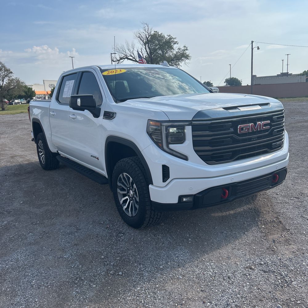 2023 GMC Sierra 1500 AT4