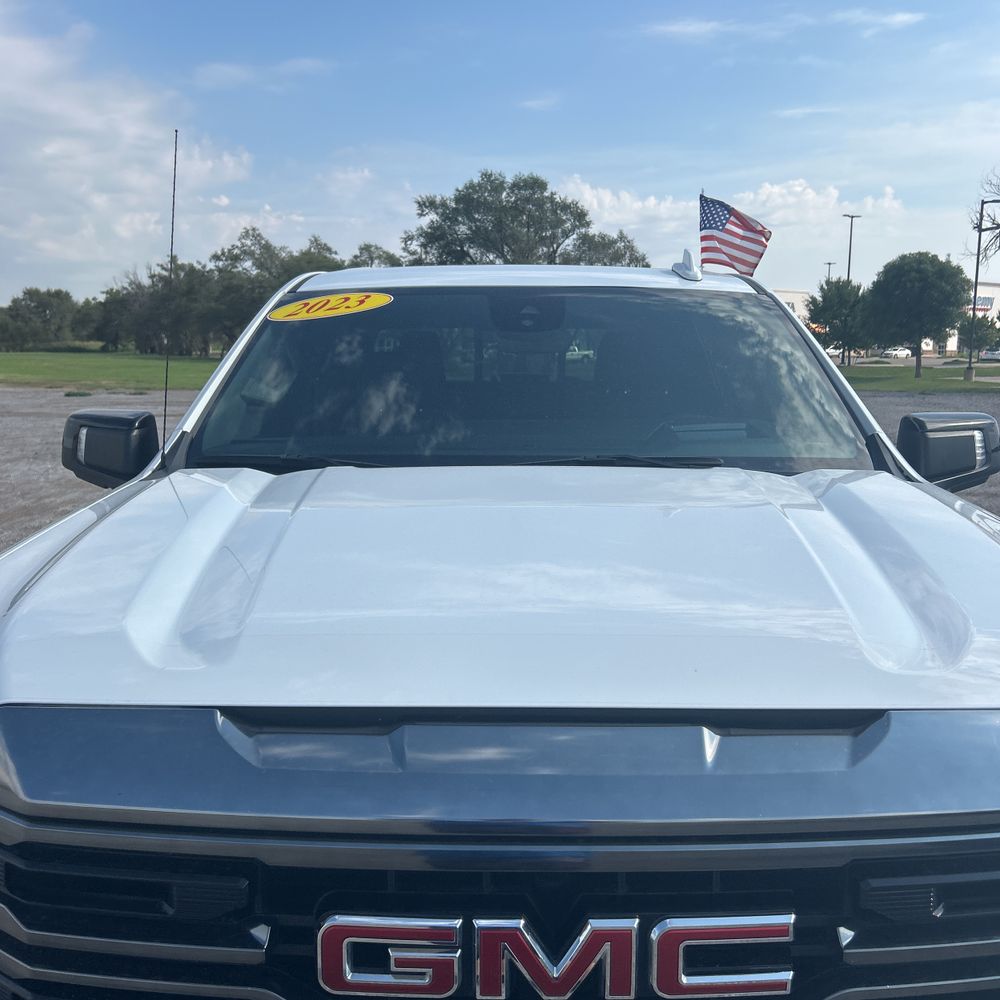 2023 GMC Sierra 1500 AT4