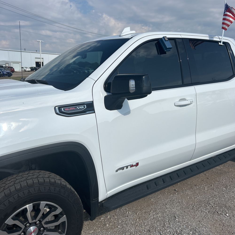 2023 GMC Sierra 1500 AT4